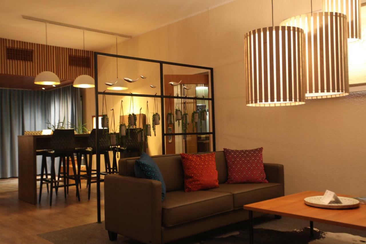 Hotel Knaus Am Hafen Uhldingen-Muehlhofen Ngoại thất bức ảnh