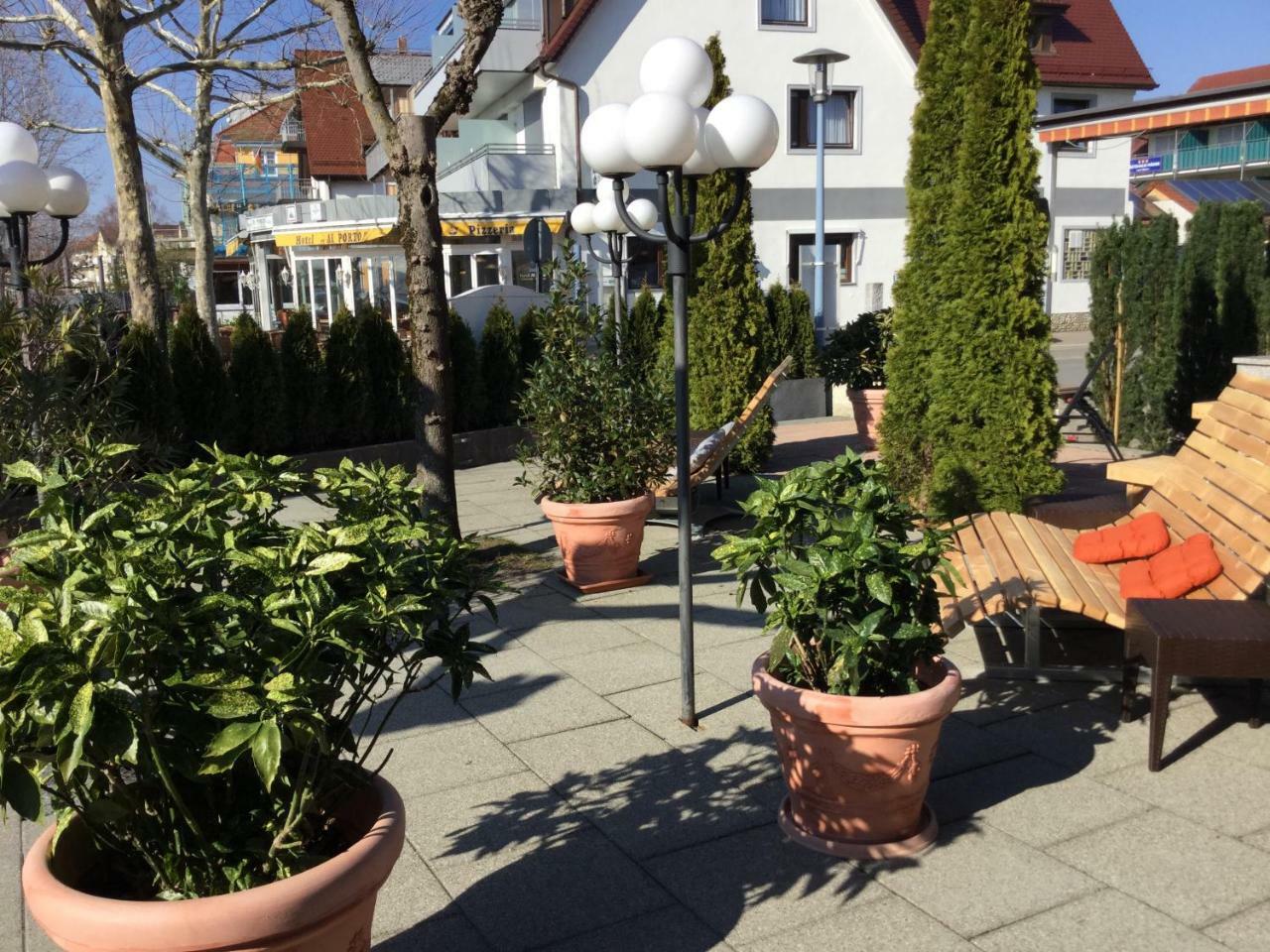 Hotel Knaus Am Hafen Uhldingen-Muehlhofen Ngoại thất bức ảnh